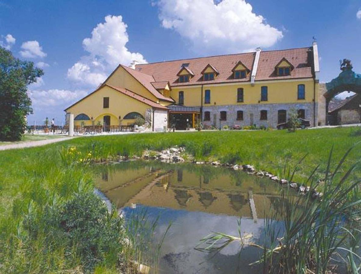 Hotel Und Restaurant Rittergut Kreipitzsch Naumburg  Esterno foto